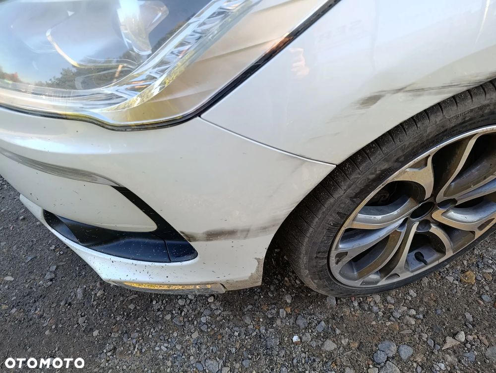 Citroën DS5 2.0 HDi Hybrid4 SoChic MCP - 11