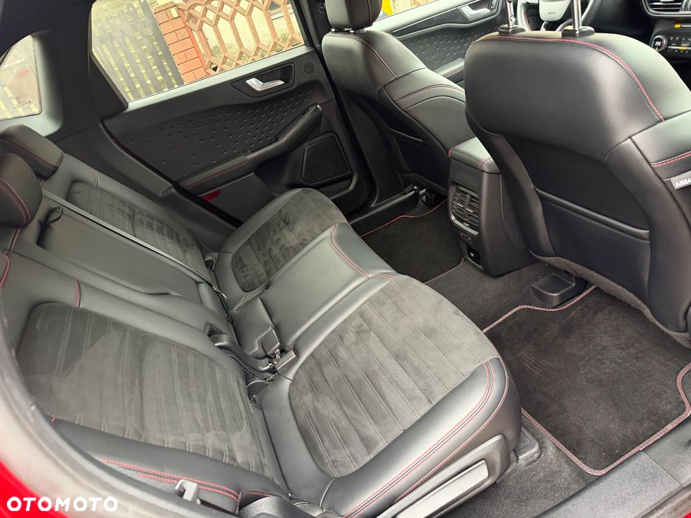 Ford Kuga 2.5P PHEV FWD ST-Line X - 35