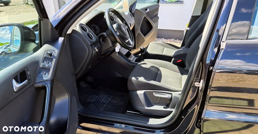 Volkswagen Tiguan - 5