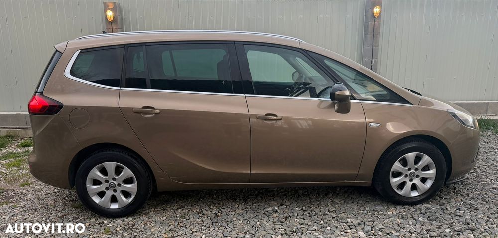 Opel Zafira - 14