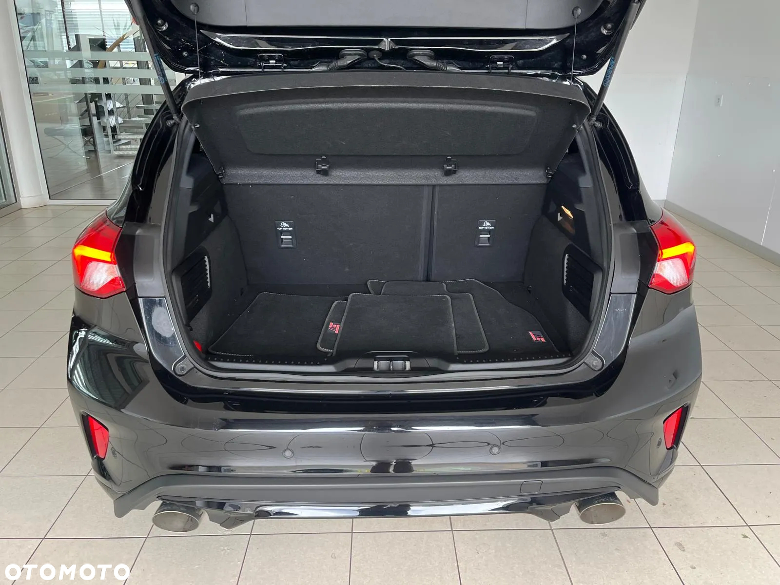 Ford Focus 2.3 EcoBoost ST-3 - 5
