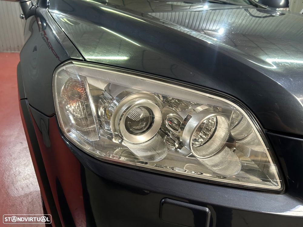 Chevrolet Captiva 2.0 VCDi Seven Extreme 7L - 35