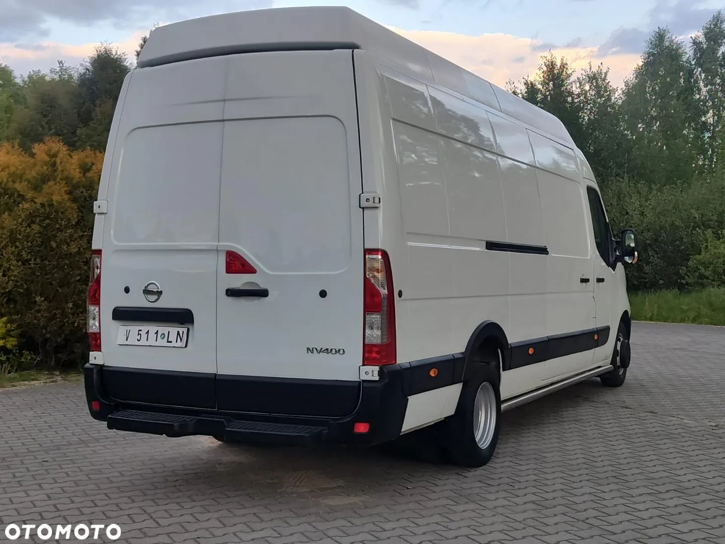 Nissan NV400 - 9