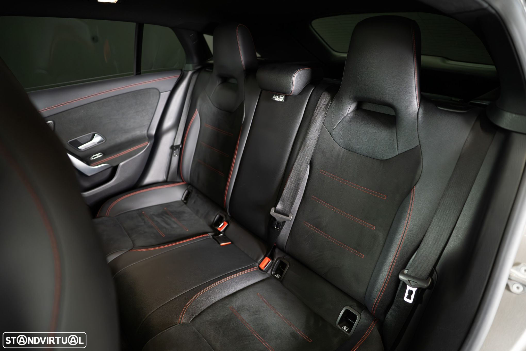Mercedes-Benz CLA 220 d Shooting Brake AMG Line Aut. - 16