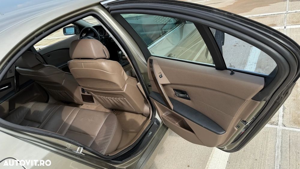 BMW Seria 5 - 13