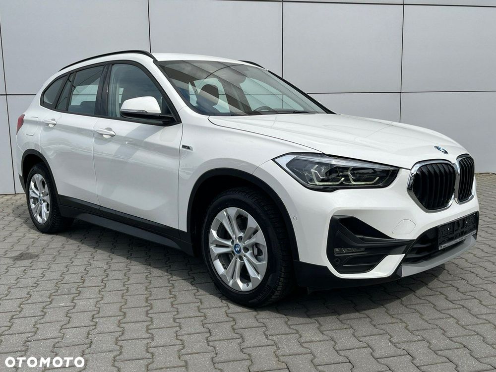 BMW X1 xDrive25e Advantage - 7