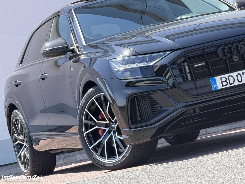 Audi Q8 60 TFSIe quattro S line Tiptronic - 23