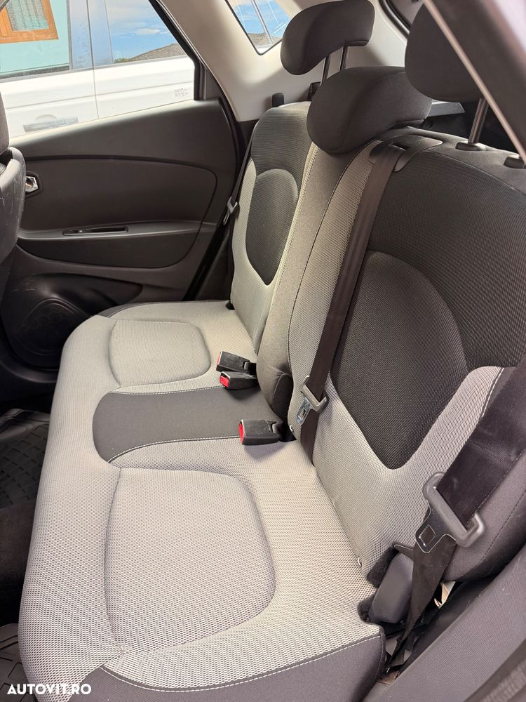 Renault Captur dCi 90 COLLECTION - 6