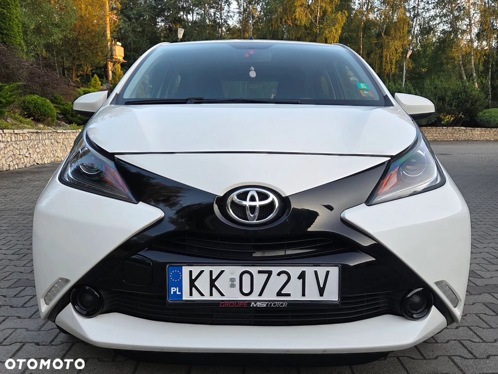 Toyota Aygo x-play touch - 14