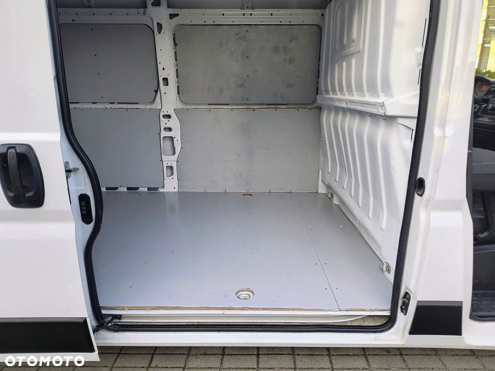Peugeot Boxer L3H2 140KM Niski Przebieg Navi Kamera VAT23 - 20