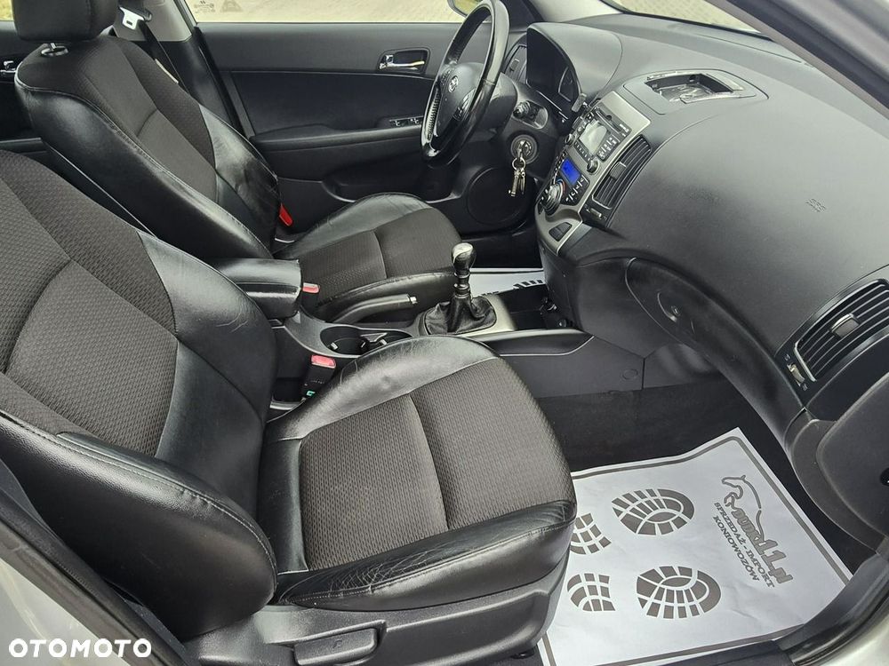 Hyundai i30 - 25