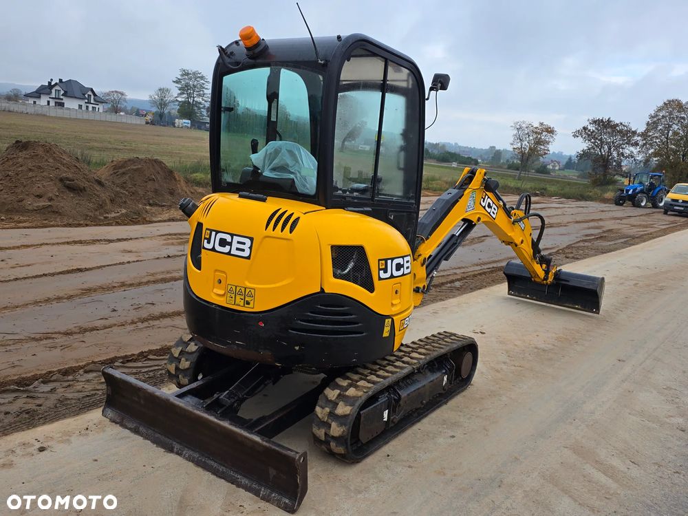 JCB JCB 8026 mini koparka 3 łyżki szybkozłącze 1 wł sprowadzona serwisowana idealna 8025 - 17