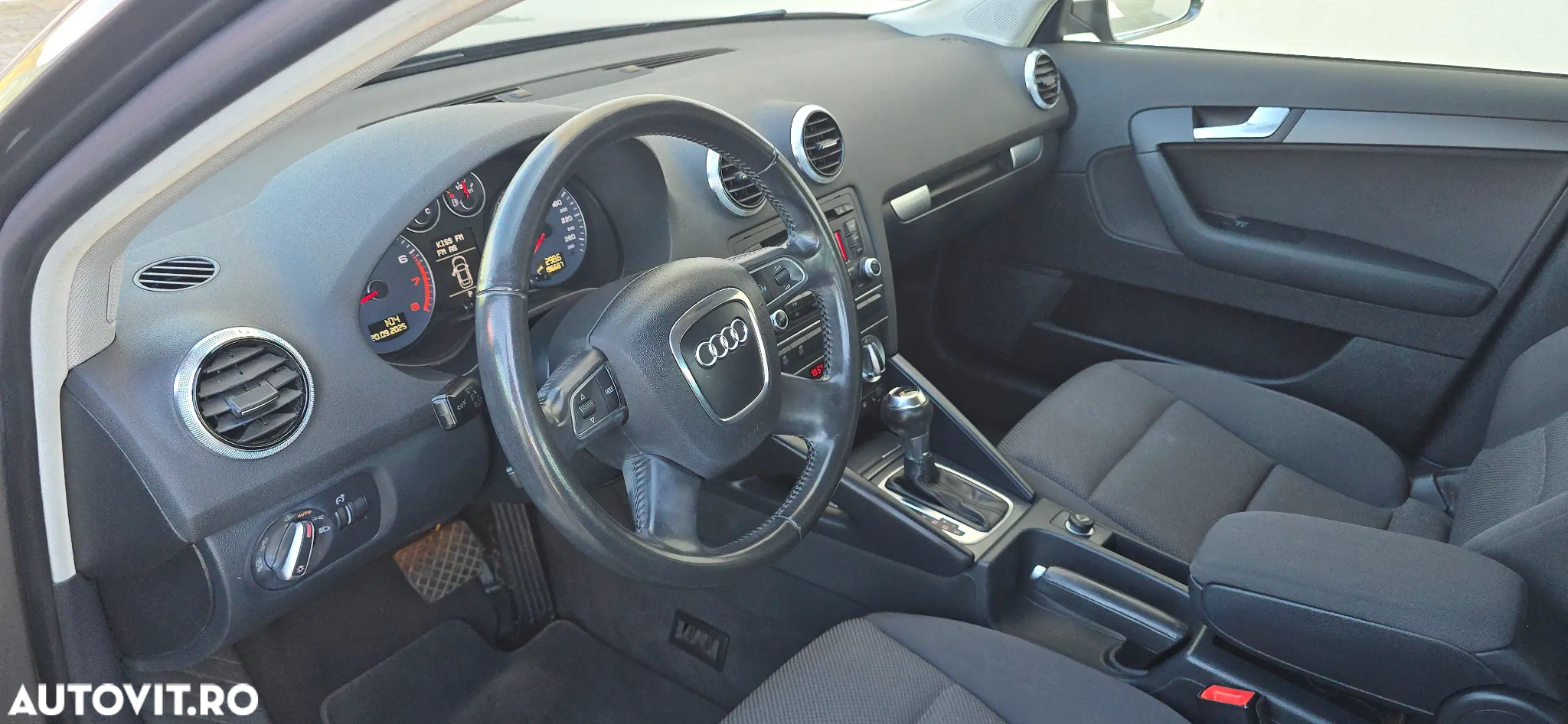 Audi A3 1.2 TFSI Sportback S tronic Ambiente - 15
