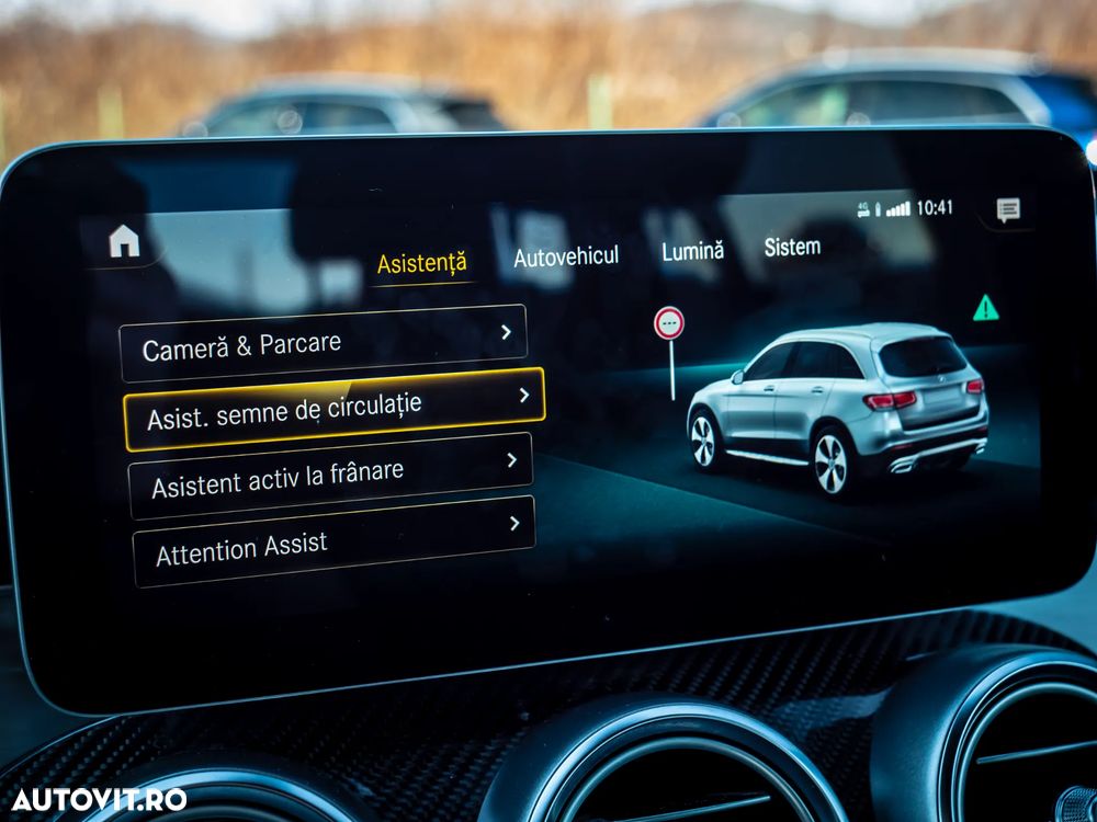 Mercedes-Benz GLC 220 d 4MATIC - 23