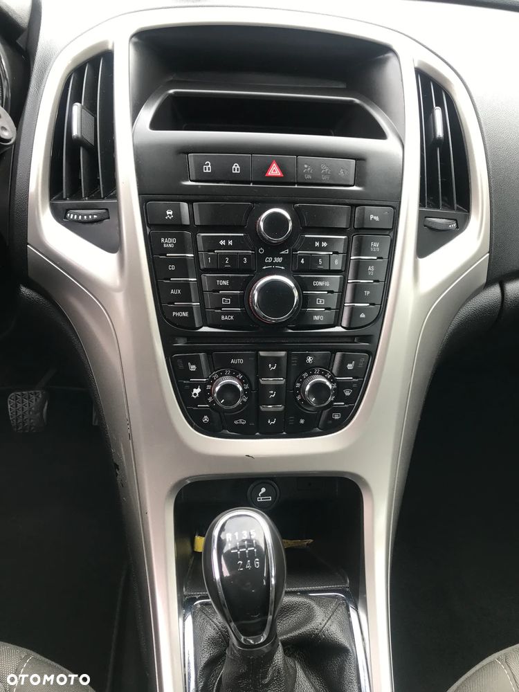 Opel Astra - 12