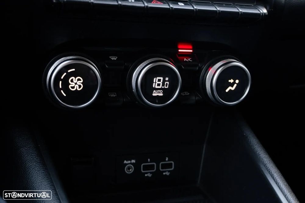 Renault Captur 1.8 E-Tech Full Hybrid Techno - 22