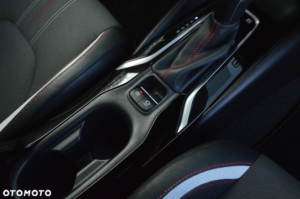 Toyota Corolla 1.8 Hybrid GR Sport - 26