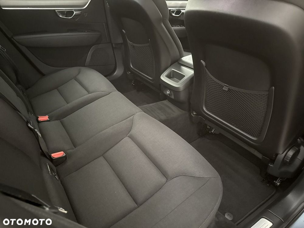 Volvo S90 - 24