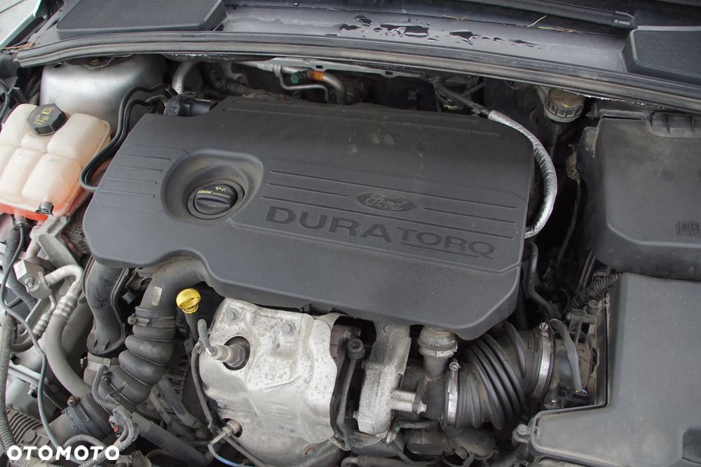 Auto na części - Ford Focus MK3 Lift 1.5 TDCI 95 KM GM5Q-6006-AA AV6R-7F096-GG ZJNC 2019R Silnik Skrzynia Drzwi Maska Błotnik Klapa Zderzak Lusterko Klamka Lampa Szyba Deska Kokpit Sterownik Moduł Czujnik Licznik Wyświetlacz Panel Kierownica - 19