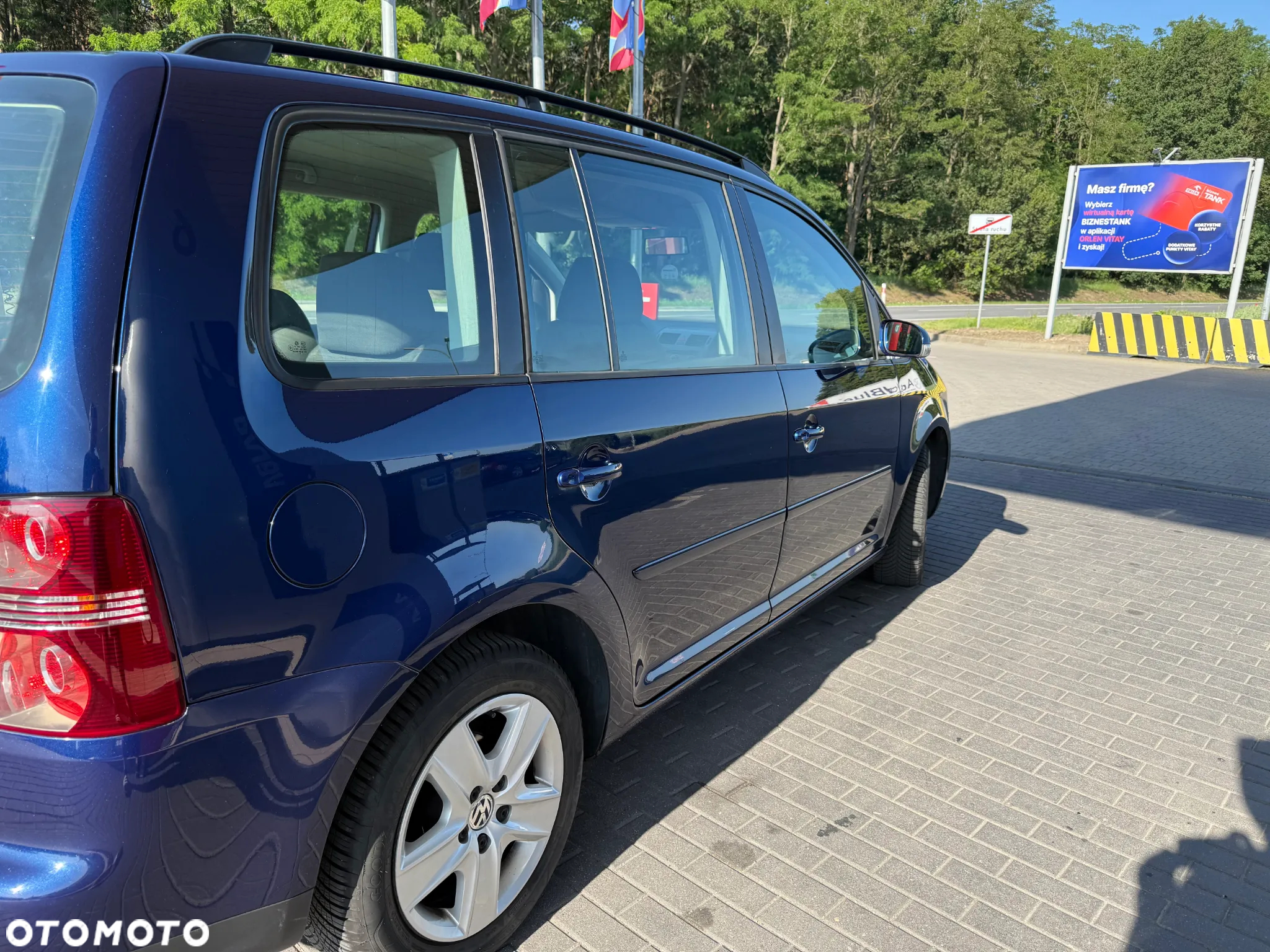 Volkswagen Touran 1.9 TDI Basis - 12