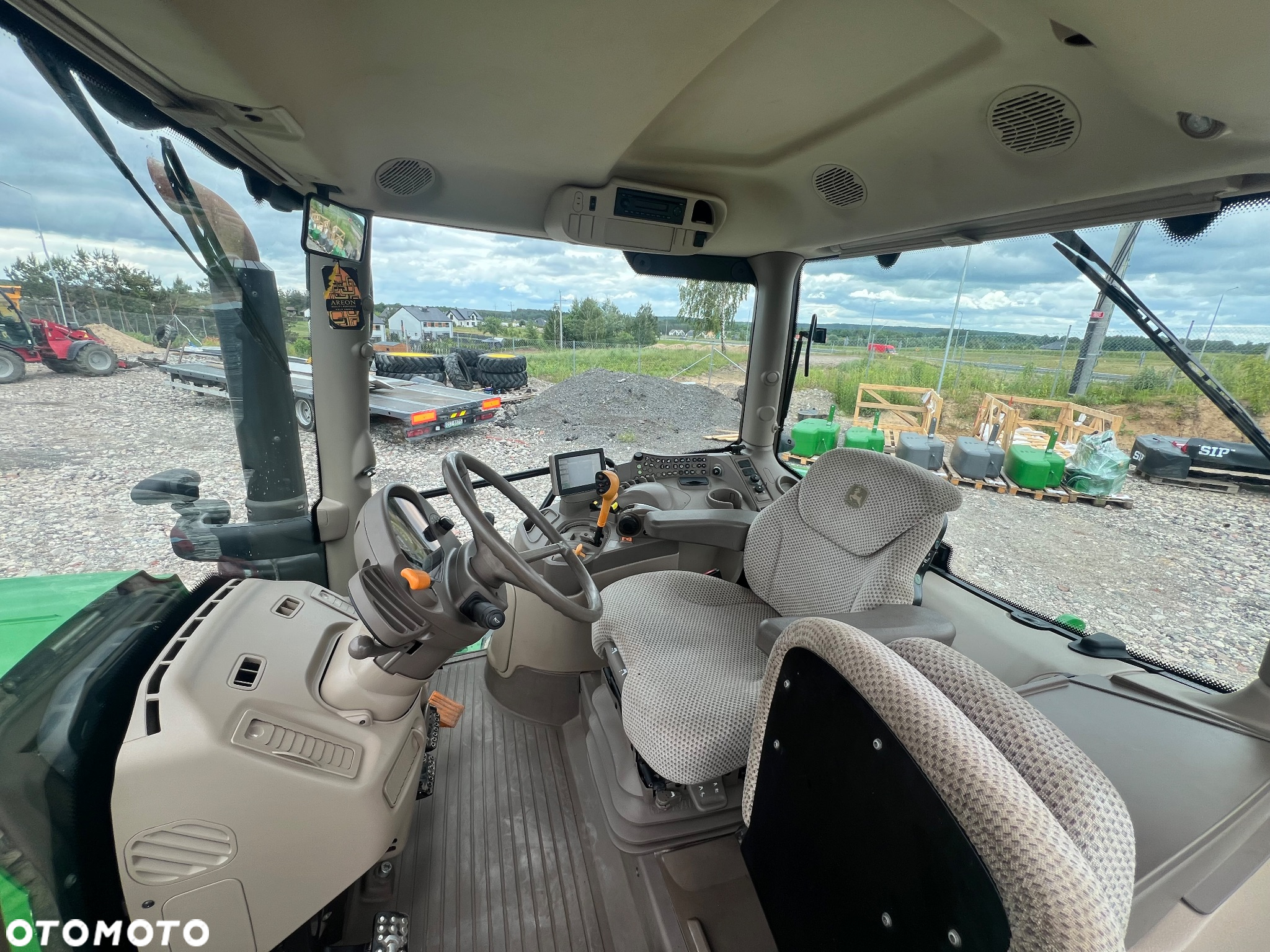 John Deere 6155R - 13