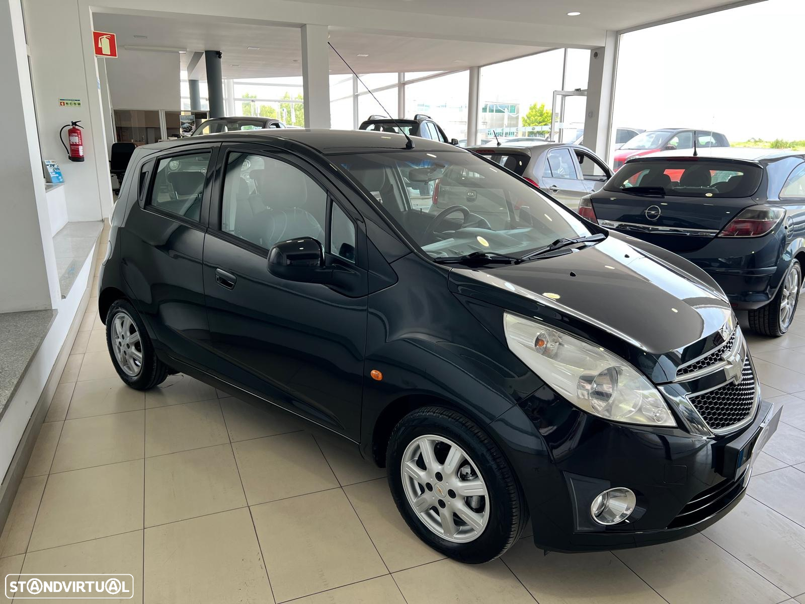 Chevrolet Spark 1.0 LS - 12
