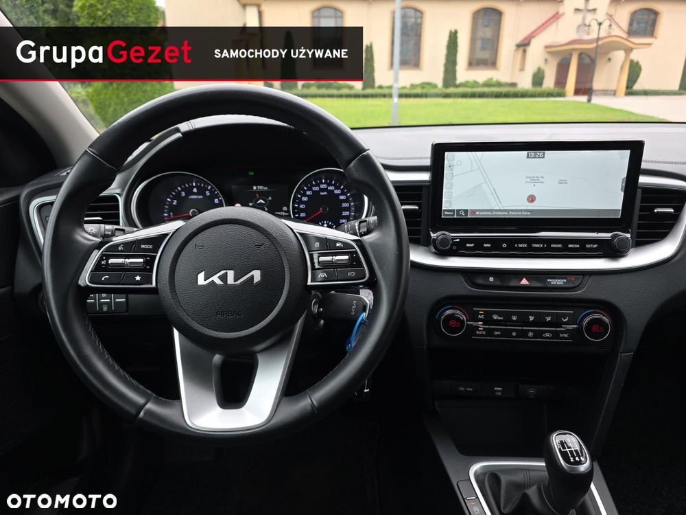 Kia Ceed 1.5 T-GDI M - 13