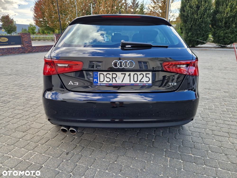 Audi A3 2.0 TDI Attraction - 10