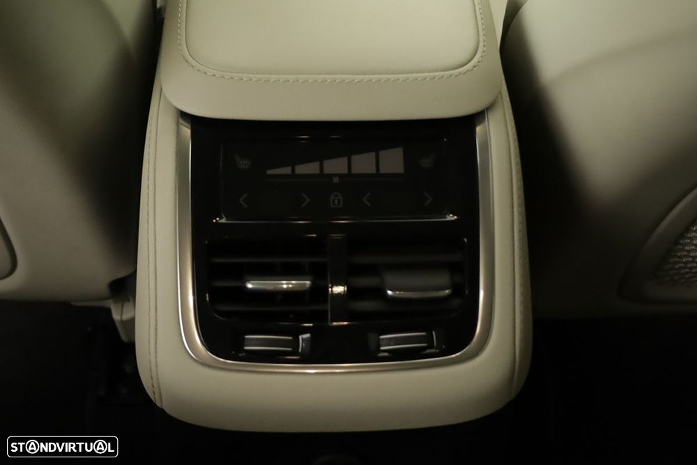 Volvo XC 90 2.0 T8 PHEV Plus Bright AWD - 26