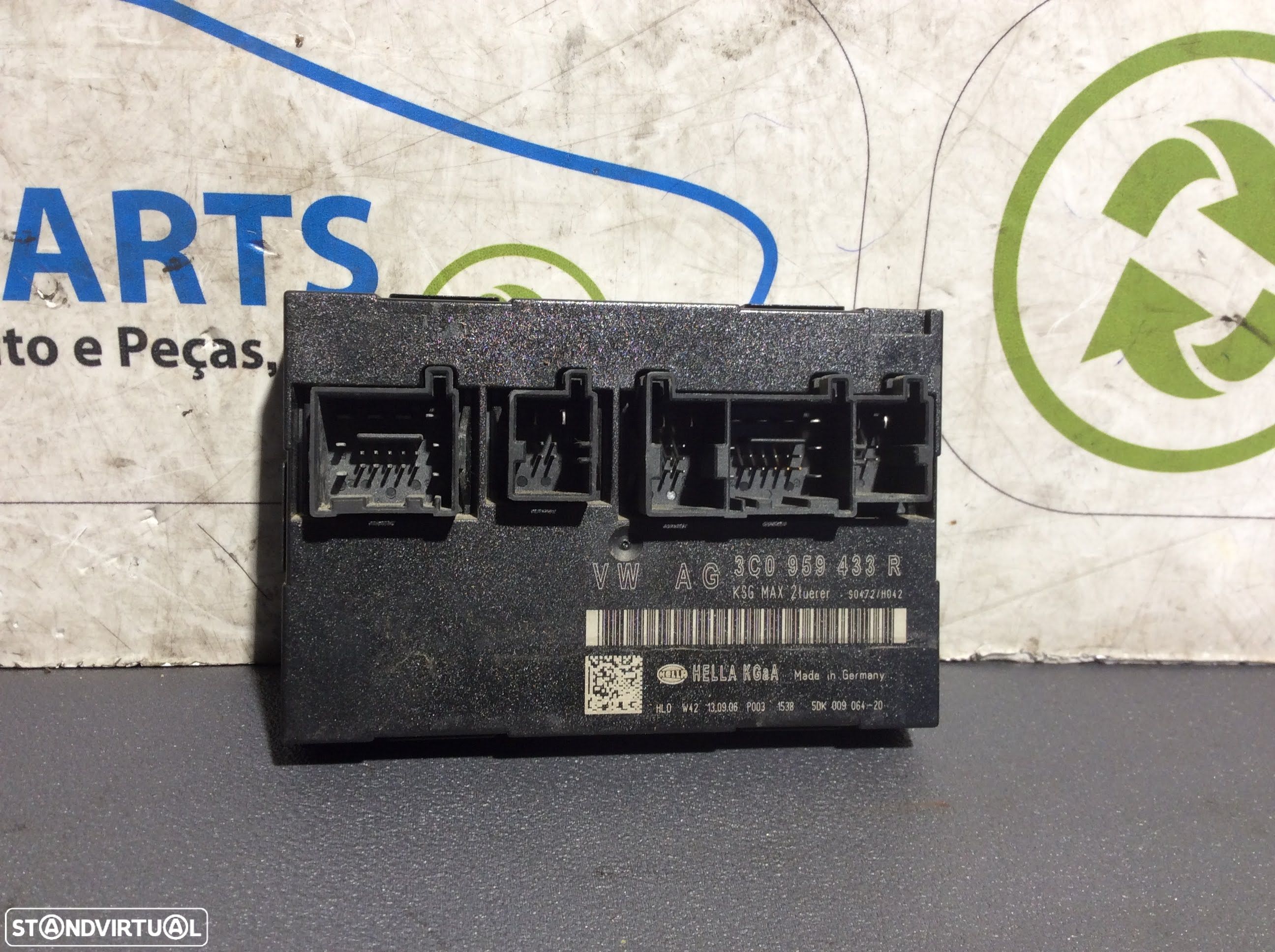 Modulo Sensores Estacionamento VW Passat   3C0907530C - 1