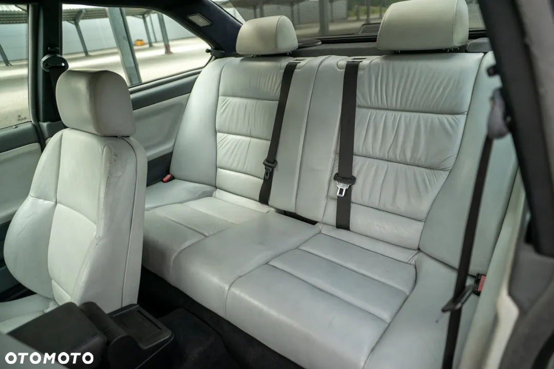 BMW Seria 3 - 30
