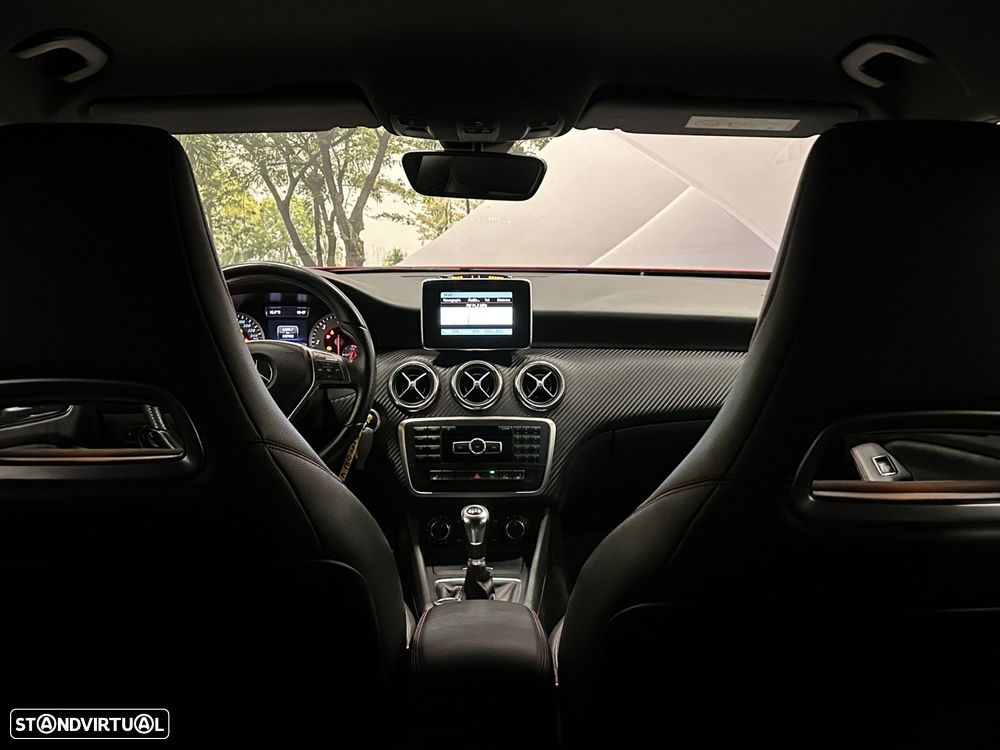 Mercedes-Benz A 160 CDI AMG Line - 22