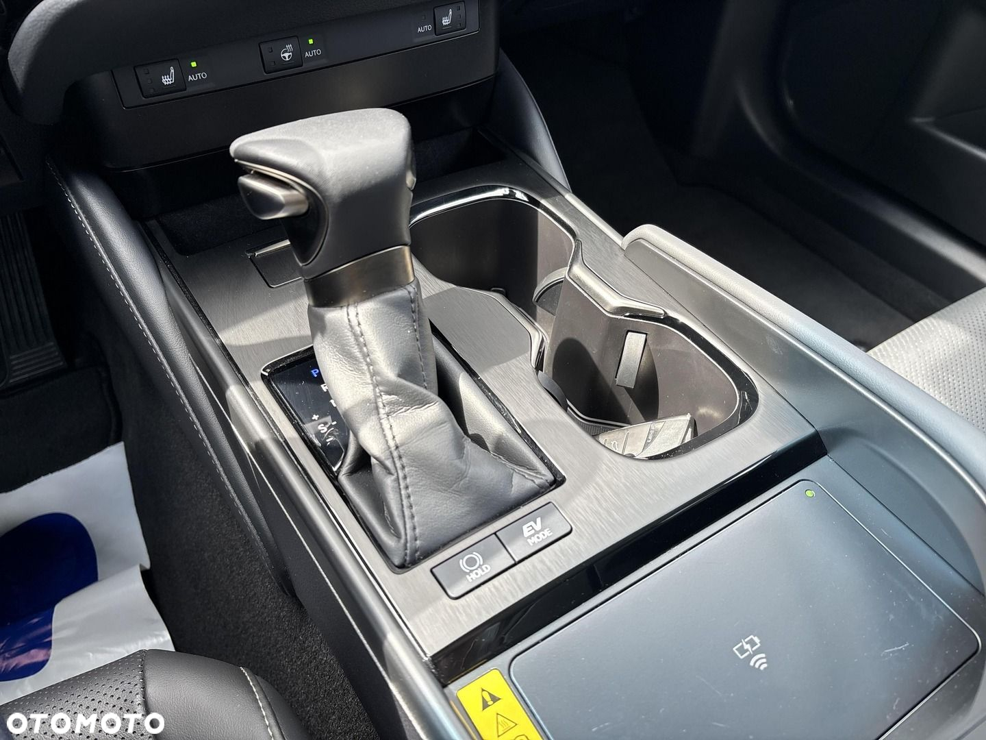 Lexus ES - 17