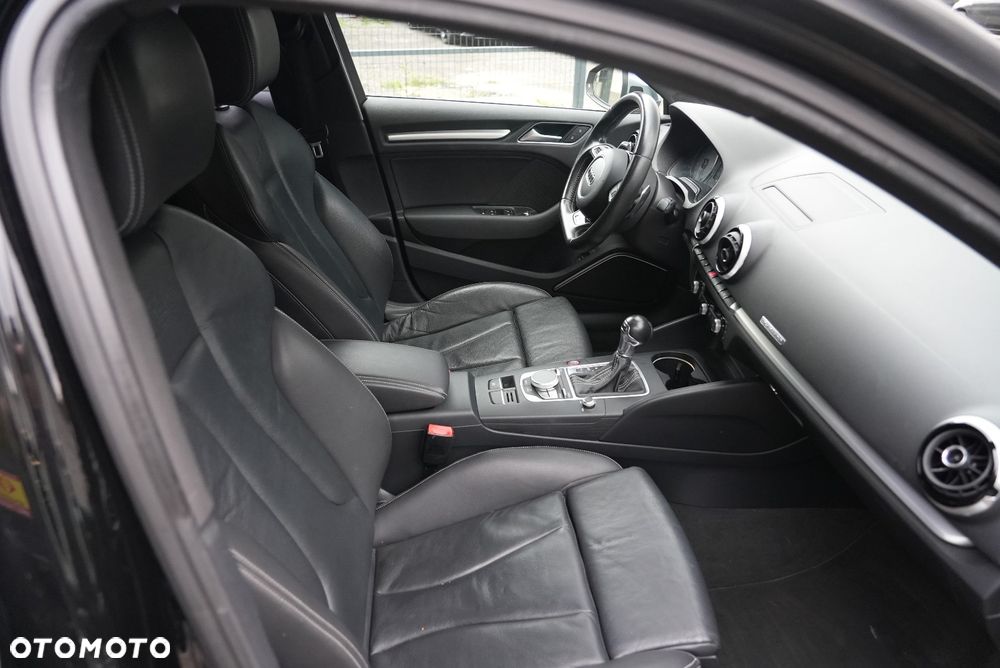 Audi S3 S tronic - 13