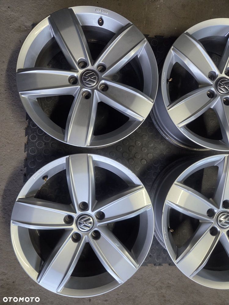 Felgi Aluminiowe 5x112 6,5Jx17 ET 41 Volkswagen - 4