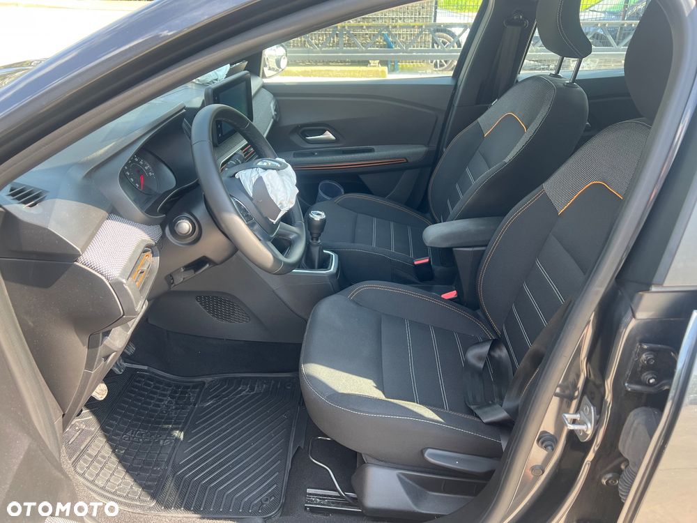 Dacia Sandero 1.0 TCe Laureate S&S - 10