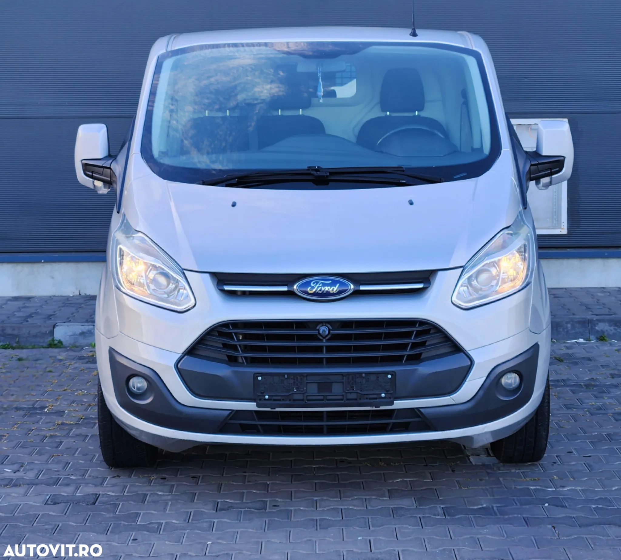 Ford Transit Custom - 10