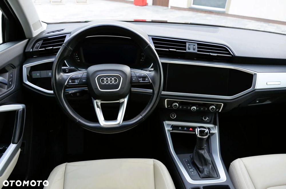 Audi Q3 35 TDI Quattro S tronic - 18