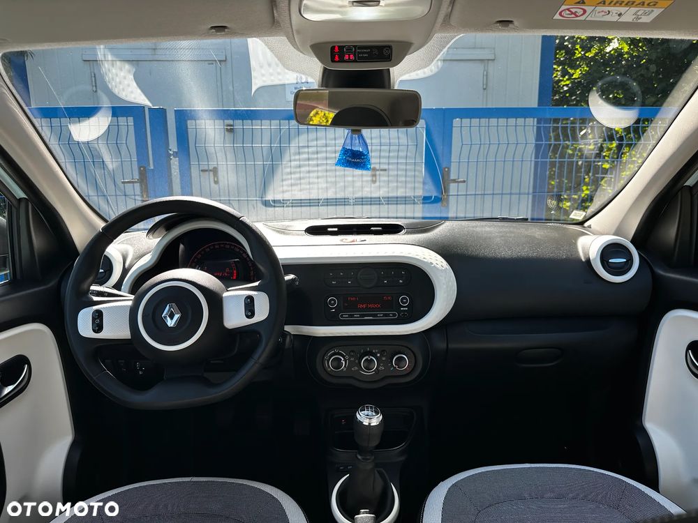 Renault Twingo SCe 75 Signature - 20