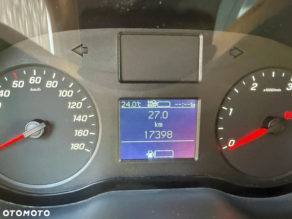 Mercedes-Benz Sprinter 2.2 163KM, L4H2, 17tys km przebieg, bardzo ładny - 23