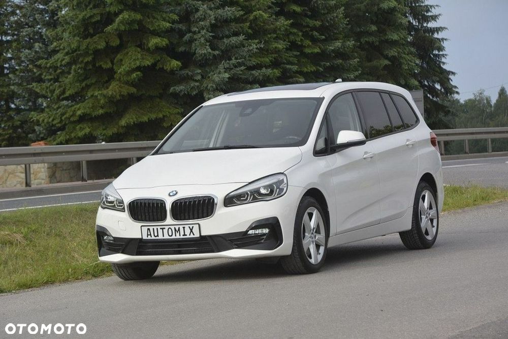 BMW Seria 2 218d Sport Line - 2