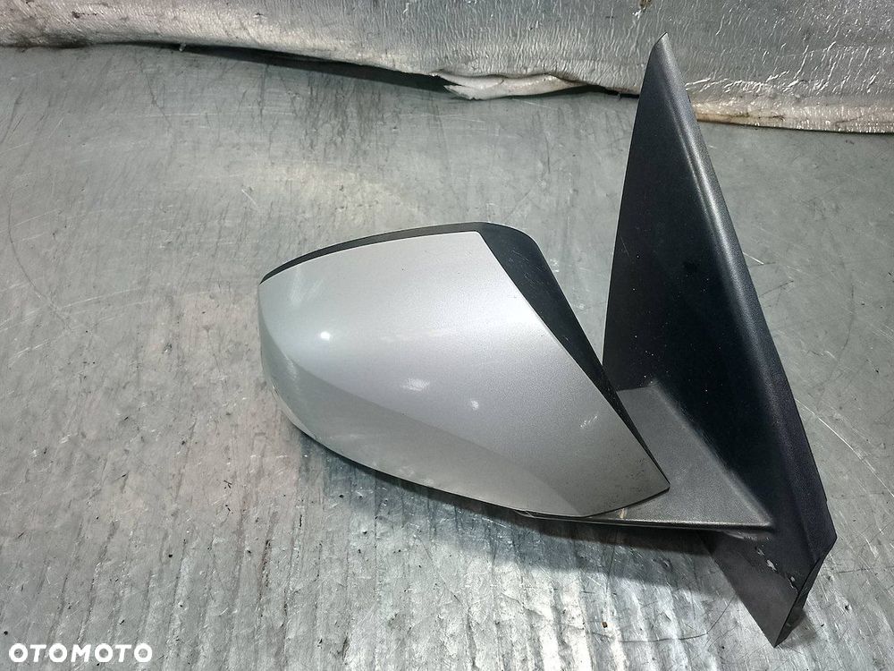 LUSTERKO PRAWE RENAULT LAGUNA III ( 07-15 )     205056 DCHA - 6