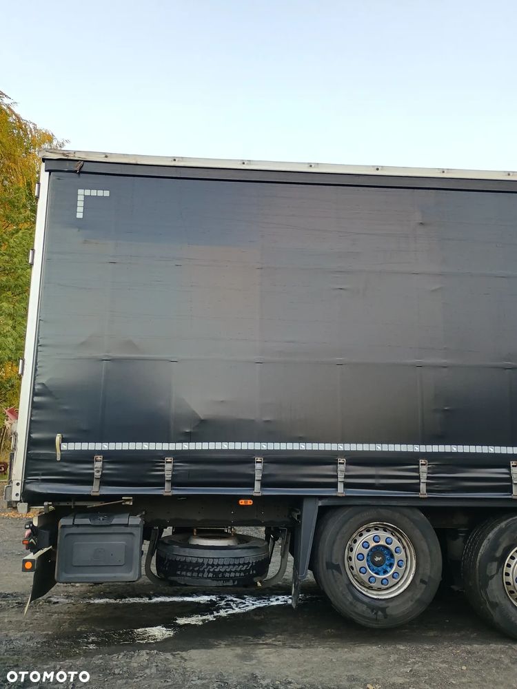 Schmitz Cargobull - 3