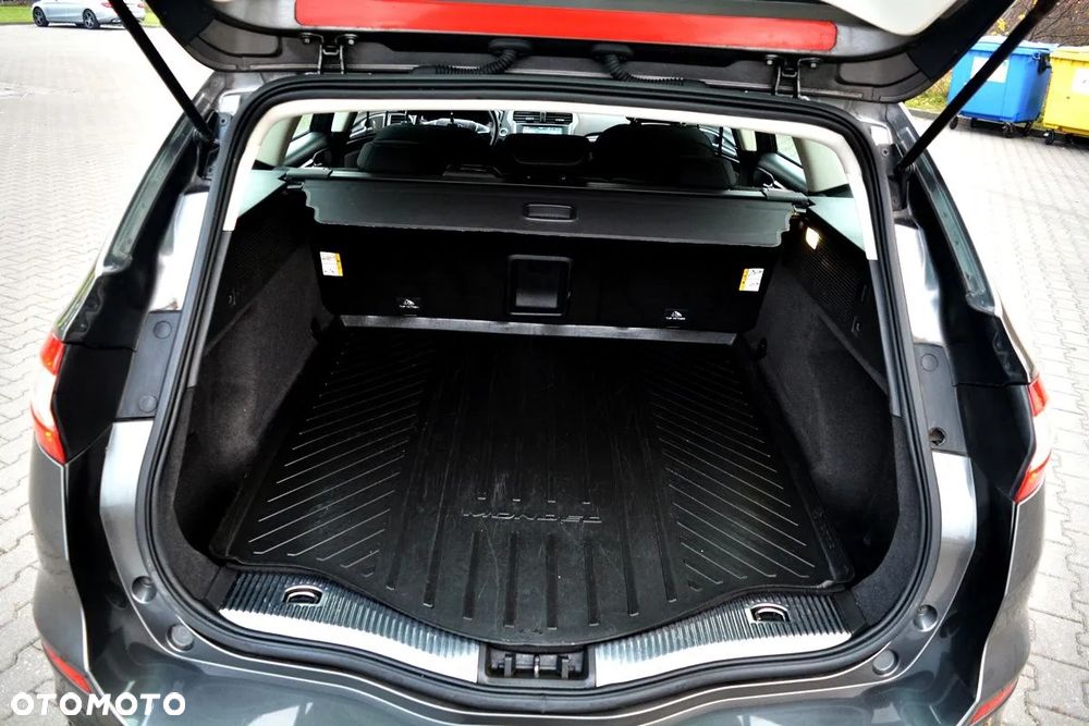 Ford Mondeo 2.0 TDCi Titanium - 18