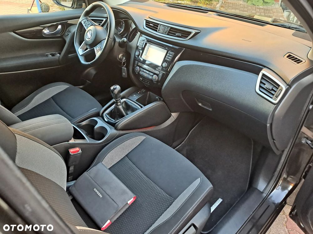 Nissan Qashqai 1.5 dCi Tekna - 11