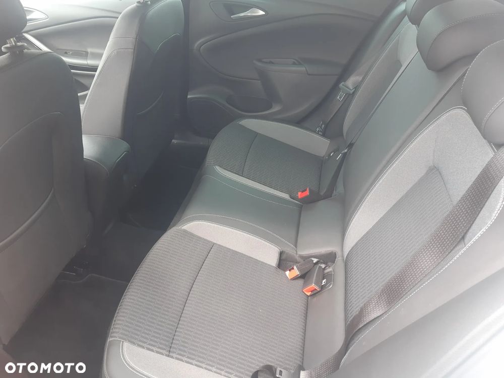 Opel Astra 1.2 Turbo Start/Stop Sports Tourer Elegance - 15