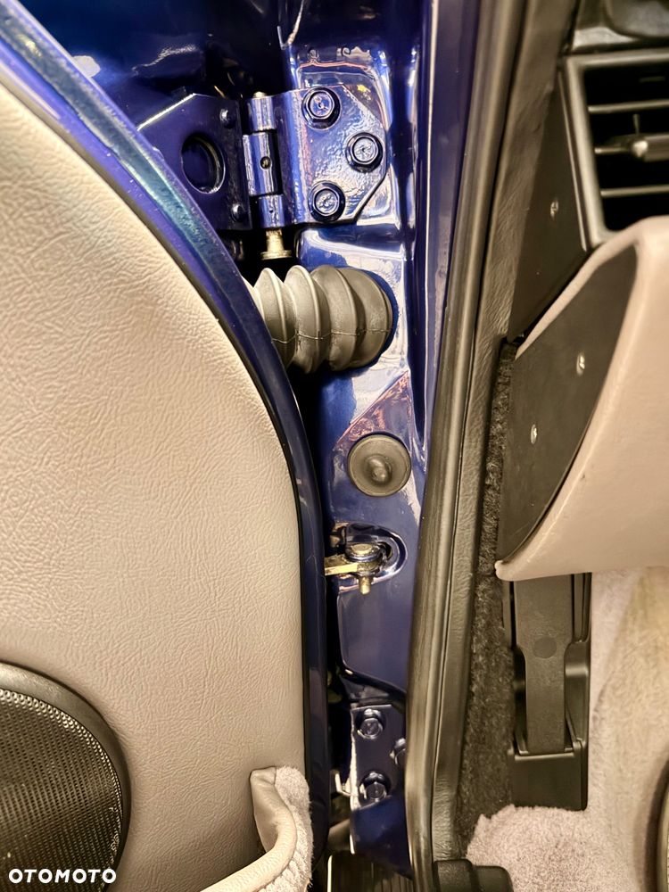 Porsche 911 Carrera - 40