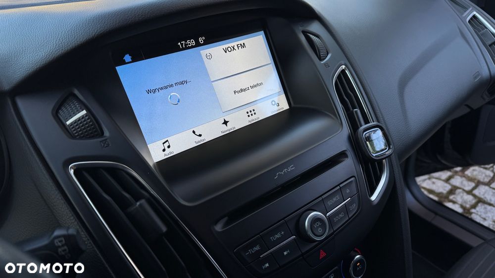 Ford Focus 1.0 EcoBoost Edition - 17
