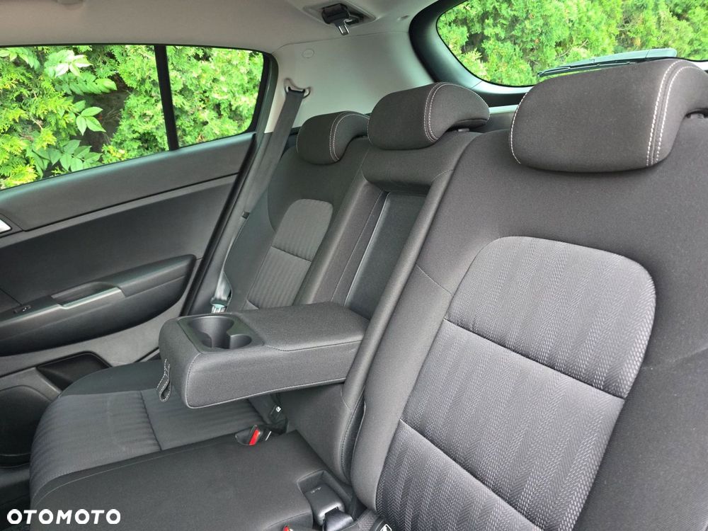 Kia Sportage 1.6 T-GDI M 2WD DCT - 17