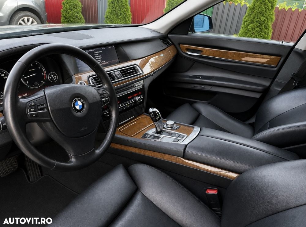 BMW Seria 7 730d - 7